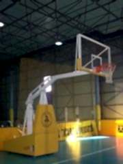 Basketbol Potası Standart Modeli NBA.Tip Portatif Katlanabilir 15 mm. Cam Panya  Hidrolik Çemberli 245 cm Projeksiyonlu